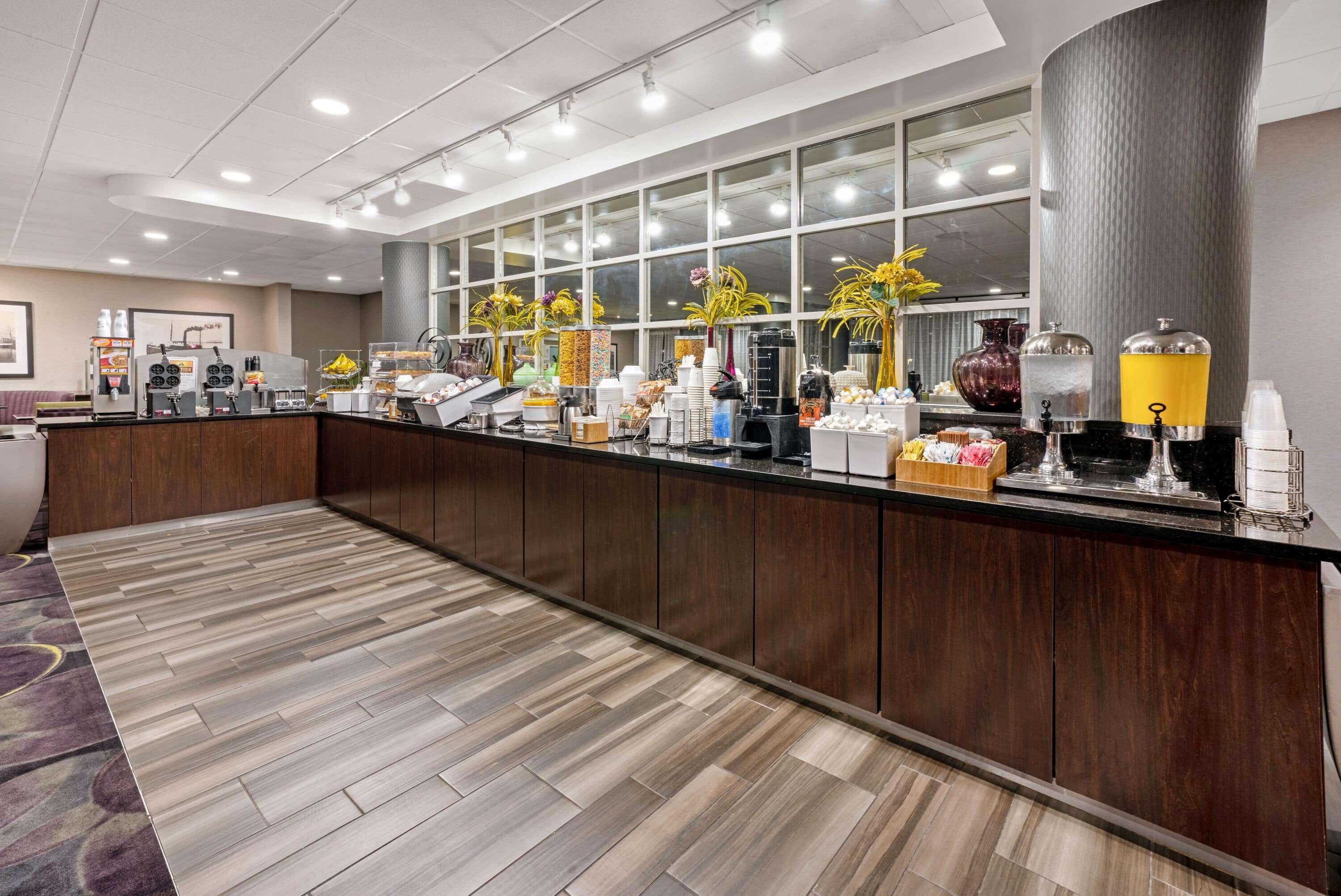 La Quinta By Wyndham Tacoma - Seattle Hotel Bagian luar foto